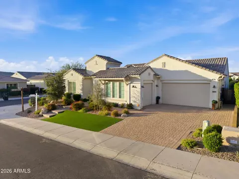 Exterior - 2930 E Herrera Dr, Phoenix, AZ 85050 photo 7 of 7