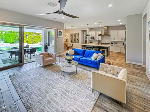 2930 E Herrera Dr, Phoenix, AZ 85050
