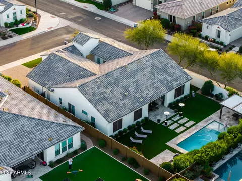 Other - 2930 E Herrera Dr, Phoenix, AZ 85050 photo 2 of 12