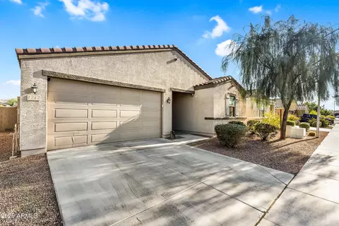 1747 E Grove St, Phoenix, AZ 85040 photo 2