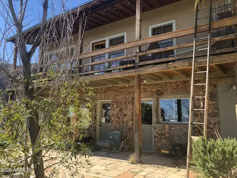 213 S 6th St, Jerome, AZ 86331