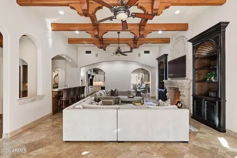 Living - 4838 E Palomino Rd, Phoenix, AZ 85018 photo 4 of 4