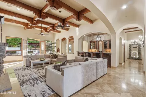 Living - 4838 E Palomino Rd, Phoenix, AZ 85018 photo 2 of 4