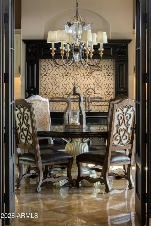 Dining - 4838 E Palomino Rd, Phoenix, AZ 85018 photo 1 of 1