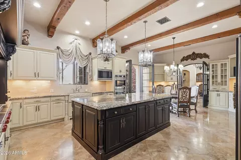 Kitchen - 4838 E Palomino Rd, Phoenix, AZ 85018 photo 2 of 2