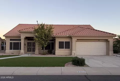 22101 N Veterans Dr, Sun City West, AZ 85375