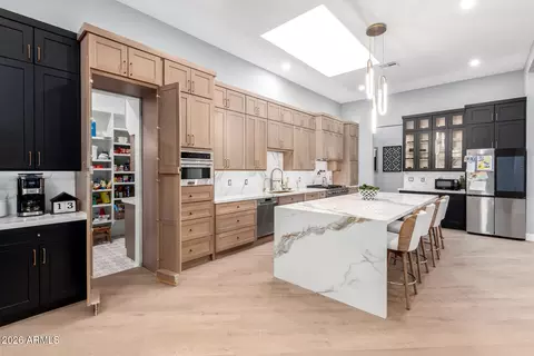 Kitchen - 20106 W Whitton Ave, Buckeye, AZ 85396 photo 4 of 6