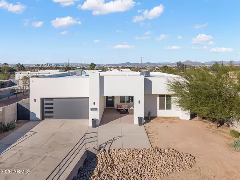 2252 E South Mountain Ave, Phoenix, AZ 85042