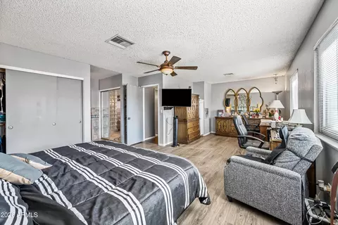 Bedroom - 2133 Evans Dr, Phoenix, AZ 85022 photo 2 of 3
