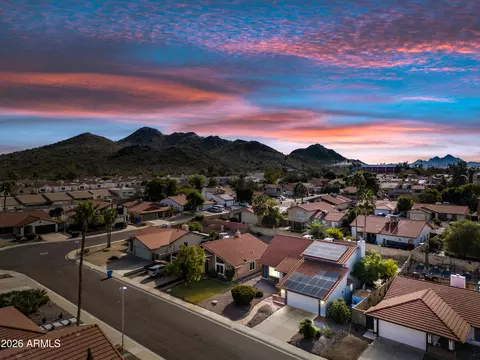 View/Area - 2133 Evans Dr, Phoenix, AZ 85022 photo 4 of 7
