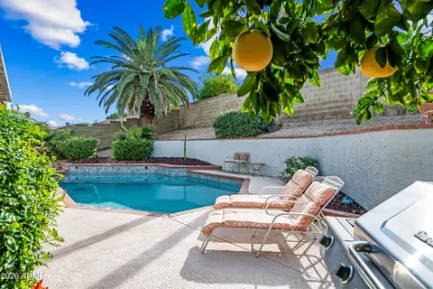 2133 Evans Dr, Phoenix, AZ 85022