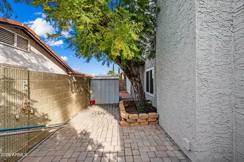 Exterior - 2133 Evans Dr, Phoenix, AZ 85022 photo 9 of 10