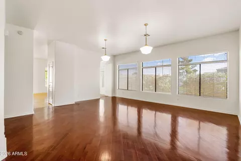 Living - 2130 E Beautiful Ln, Phoenix, AZ 85042 photo 2 of 4