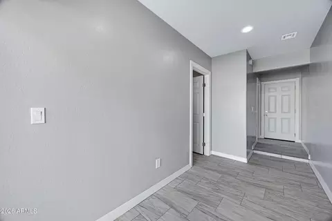 Entry Way - 102 E Jasmine St, Mesa, AZ 85201 photo 4 of 4