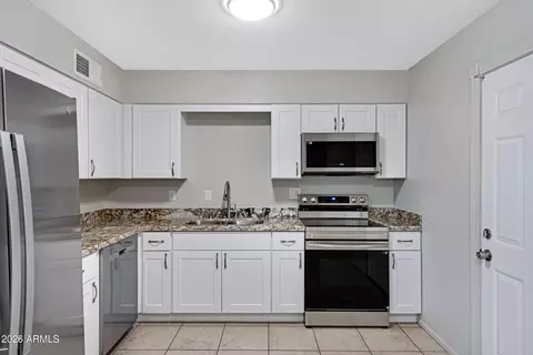 Kitchen - 102 E Jasmine St, Mesa, AZ 85201 photo 2 of 4
