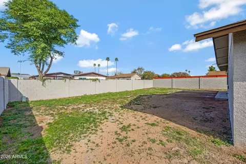 Exterior - 102 E Jasmine St, Mesa, AZ 85201 photo 5 of 6