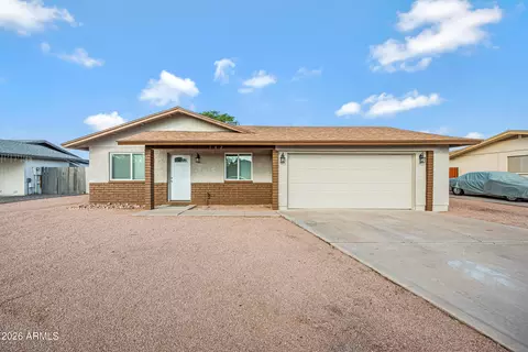 102 E Jasmine St, Mesa, AZ 85201