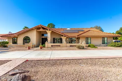 18008 N 75th Ave, Glendale, AZ 85308