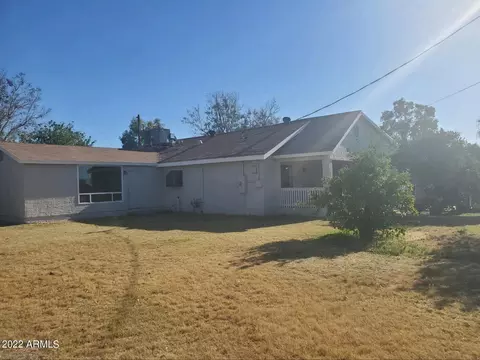 819 E Apollo Rd, Phoenix, AZ 85042