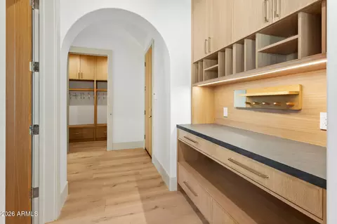 Entry Way - 4605 E Rockridge Rd, Phoenix, AZ 85018 photo 6 of 7