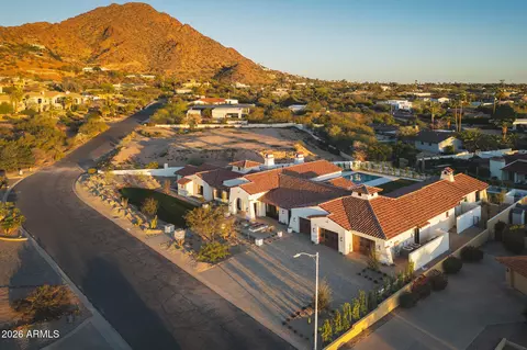 View/Area - 4605 E Rockridge Rd, Phoenix, AZ 85018 photo 2 of 6