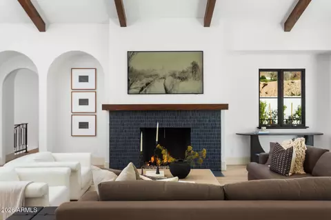Living - 4605 E Rockridge Rd, Phoenix, AZ 85018 photo 2 of 7