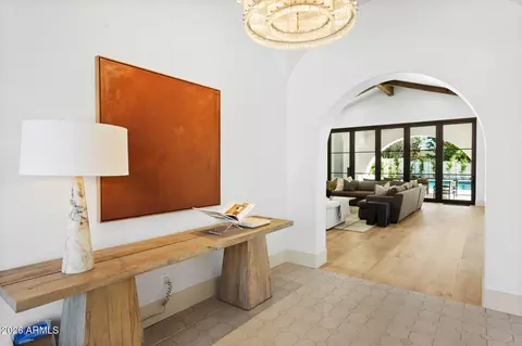 Entry Way - 4605 E Rockridge Rd, Phoenix, AZ 85018 photo 1 of 7