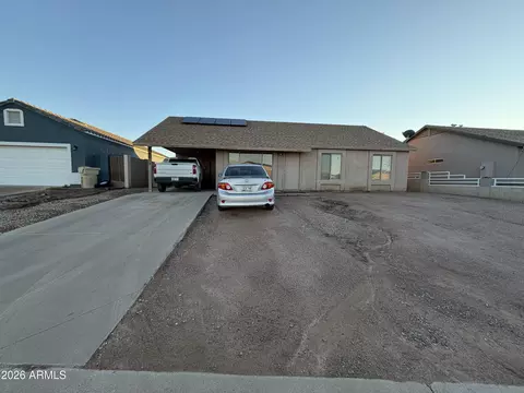9013 W Oneida Dr, Arizona City, AZ 85123
