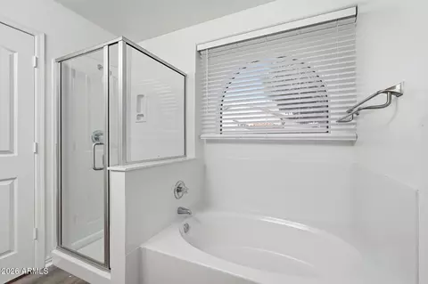 Bath - 6927 E Lobo Ave, Mesa, AZ 85209 photo 2 of 2