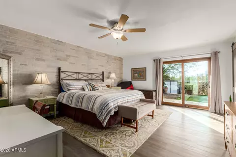 Bedroom - 164 S Sixshooter Rd, Apache Junction, AZ 85119 photo 1 of 7