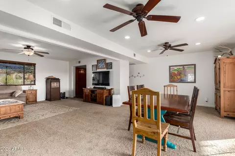 Dining - 164 S Sixshooter Rd, Apache Junction, AZ 85119 photo 3 of 4
