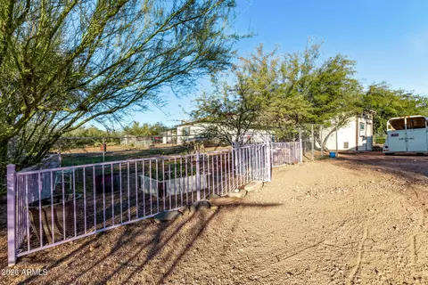 Exterior - 164 S Sixshooter Rd, Apache Junction, AZ 85119 photo 26 of 28