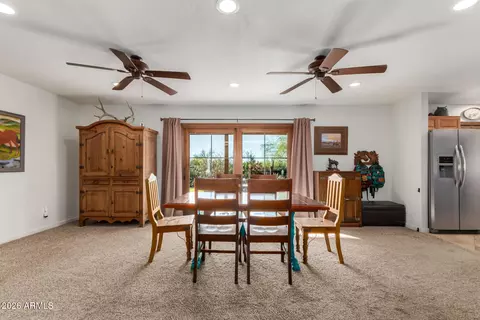 Dining - 164 S Sixshooter Rd, Apache Junction, AZ 85119 photo 1 of 4