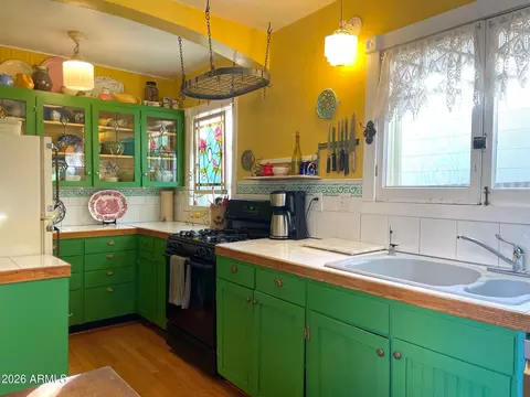 Kitchen - 132 Opera Dr, Bisbee, AZ 85603 photo 1 of 3