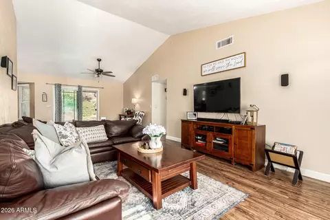 2562 E Drummer Cir, Mesa, AZ 85204 photo 8