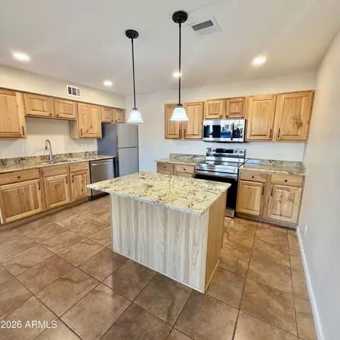 1440 N Idaho Rd #1024, Apache Junction, AZ 85119 photo 2