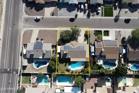 View/Area - 2638 E Desert Cove Ave, Phoenix, AZ 85028 photo 3 of 4