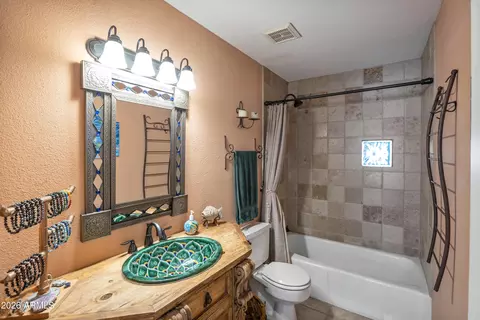 Bath - 2638 E Desert Cove Ave, Phoenix, AZ 85028 photo 1 of 2