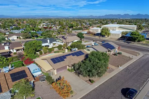 View/Area - 2638 E Desert Cove Ave, Phoenix, AZ 85028 photo 4 of 4