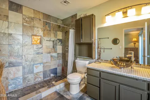 Bath - 2638 E Desert Cove Ave, Phoenix, AZ 85028 photo 2 of 2