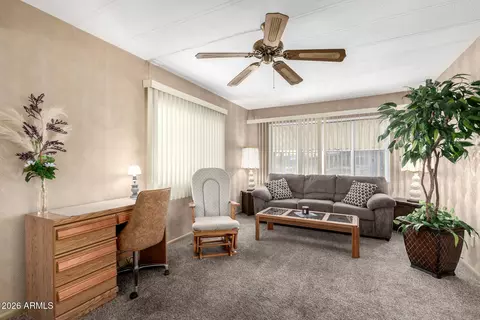 44 S Hawes Rd #B26, Mesa, AZ 85208