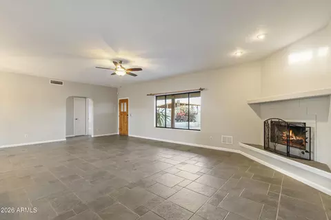 1009 E Carlise Rd, Phoenix, AZ 85086 photo 9