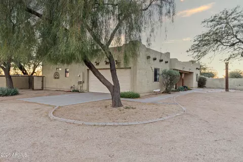 1009 E Carlise Rd, Phoenix, AZ 85086 photo 3