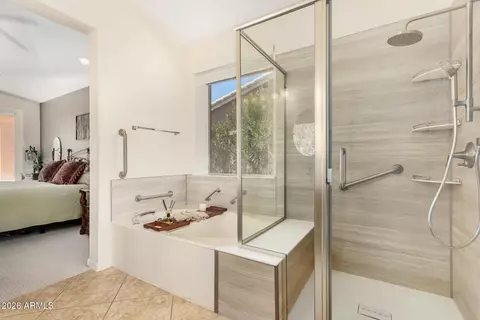 Bath - 4677 E Mia Ln, Gilbert, AZ 85298 photo 2 of 3