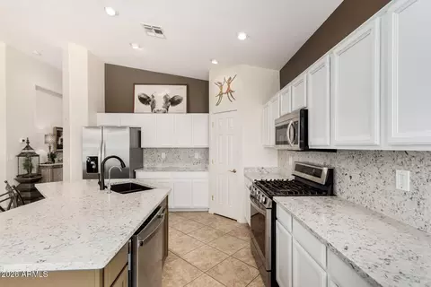 Kitchen - 4677 E Mia Ln, Gilbert, AZ 85298 photo 1 of 2