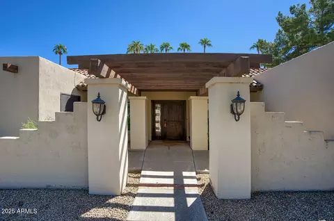 Exterior - 201 E Citation Ln, Tempe, AZ 85284 photo 3 of 7