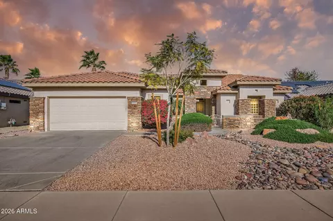 15816 W La Paloma Dr, Surprise, AZ 85374