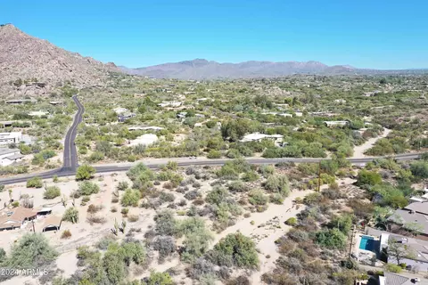 6839 E Carefree Hwy #-, Cave Creek, AZ 85331