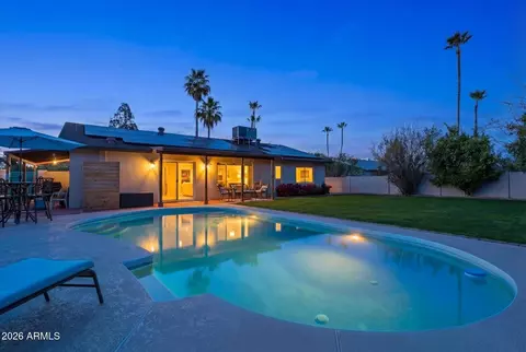 2647 E Cholla St, Phoenix, AZ 85028