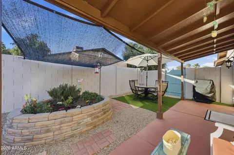 Exterior - 2647 E Cholla St, Phoenix, AZ 85028 photo 4 of 10